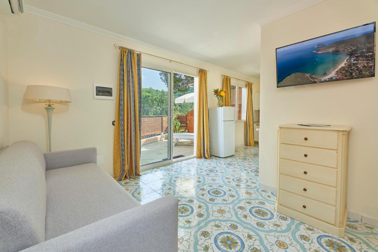 Camping Village Scaglieri Portoferraio Exterior foto