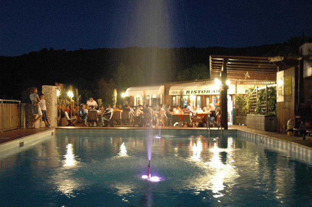 Camping Village Scaglieri Portoferraio Exterior foto